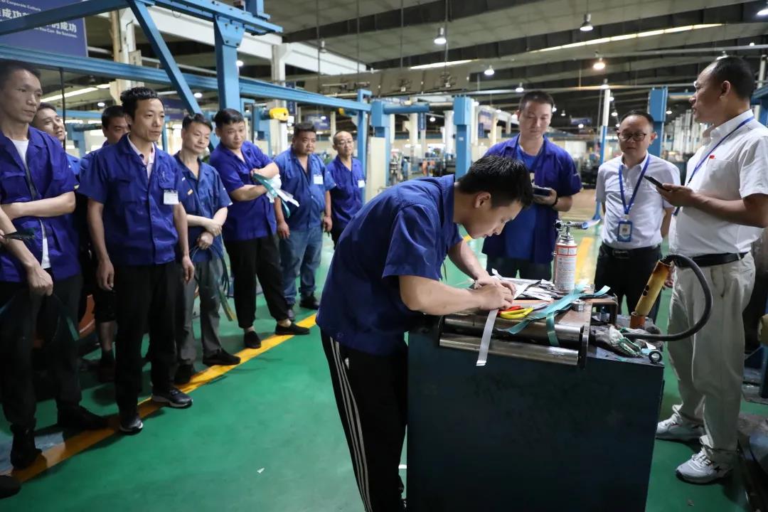 9027547c75071982ee69f9d4e607a798