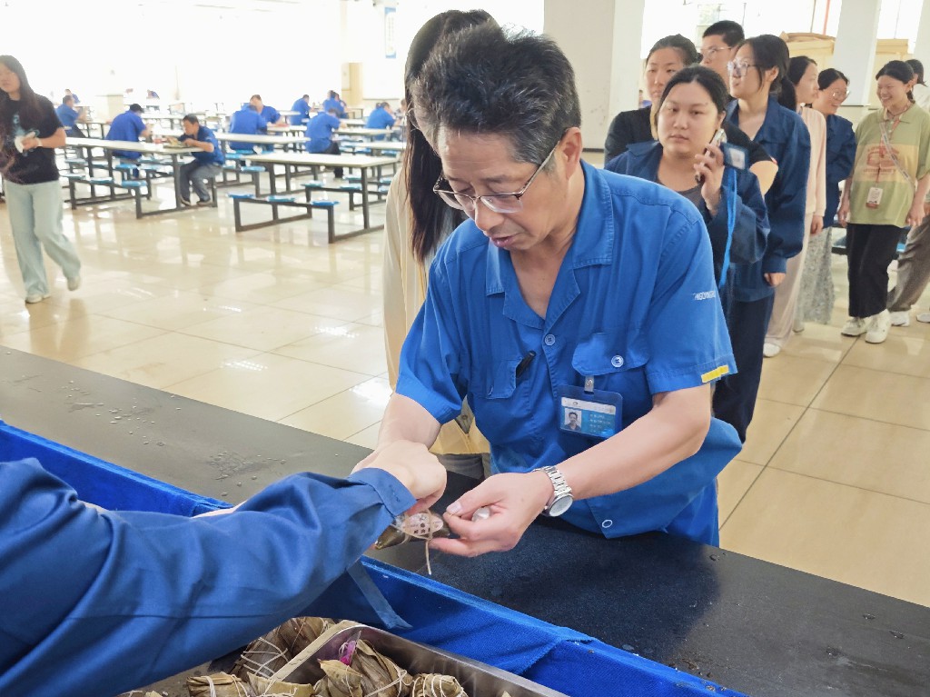 55bb1f0fa1fceb79b028bf8c225c36b5